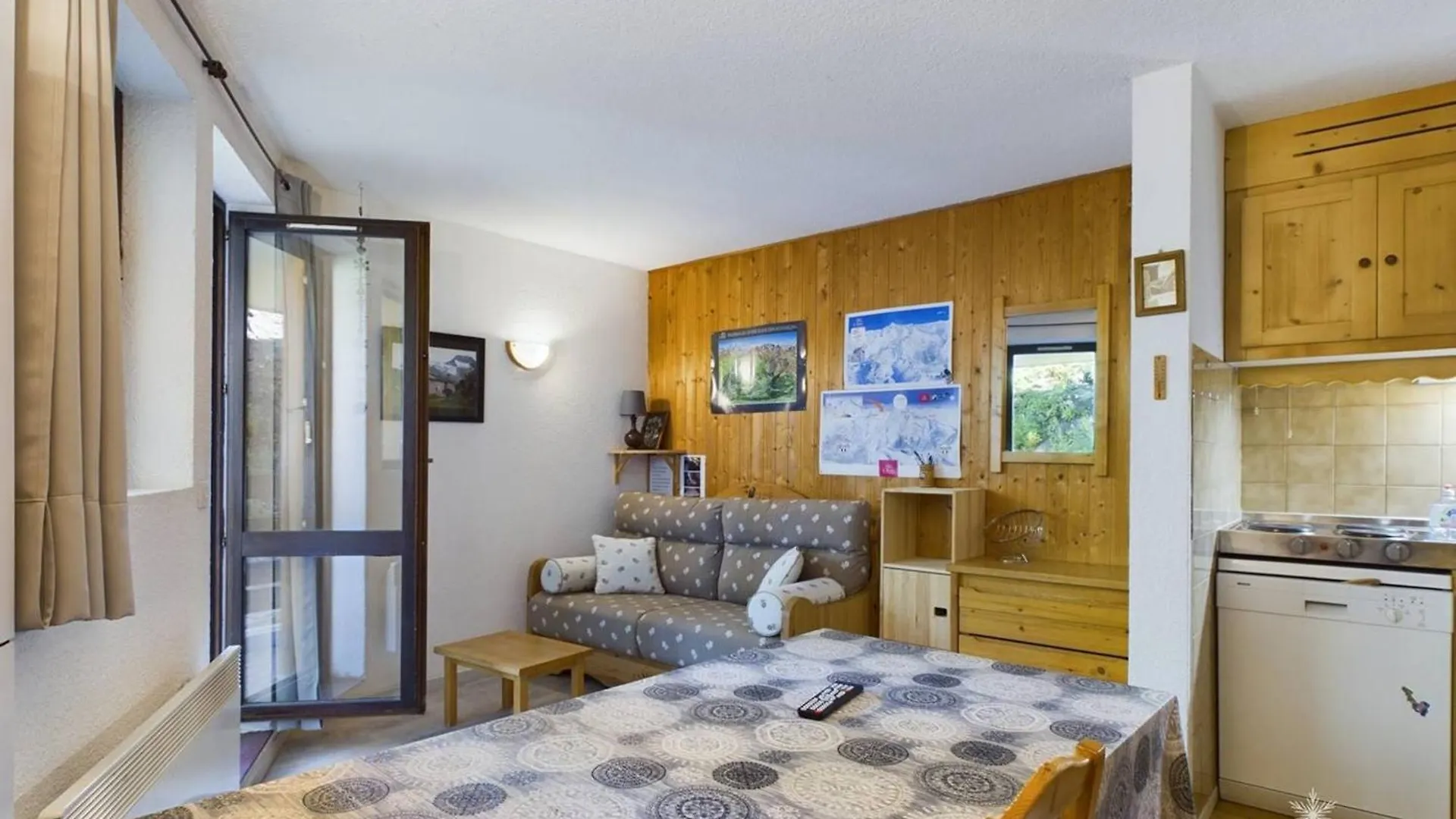 T2 A 80M Des Pistes, Parking, Expo Ne - Fr-1-398-664 Apartment Montvalezan